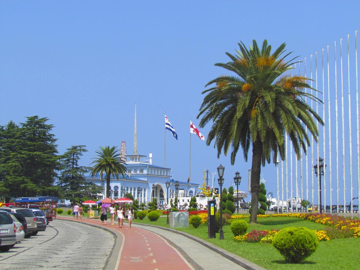 דירות Batumi Real Lux מראה חיצוני תמונה